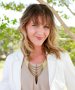 Elizabeth Sweeney : Assistant Regional Property Manager