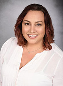 Nicole Werdahl : Staff Accountant