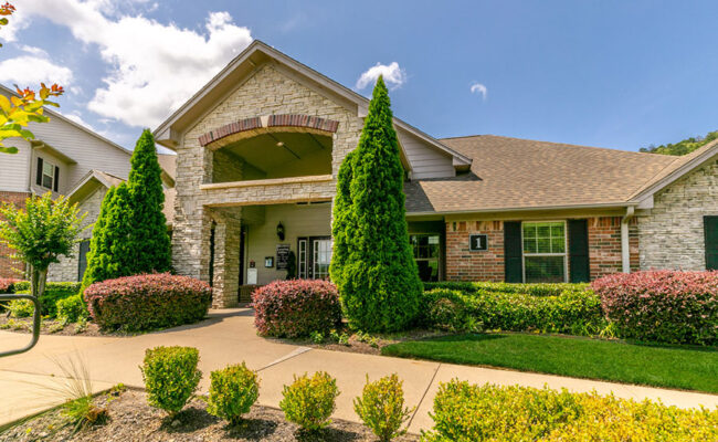 Highland_Pointe_WLR_Exterior_2_Web