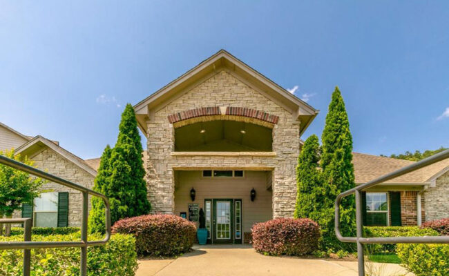 Highland_Pointe_WLR_Exterior_3_Web