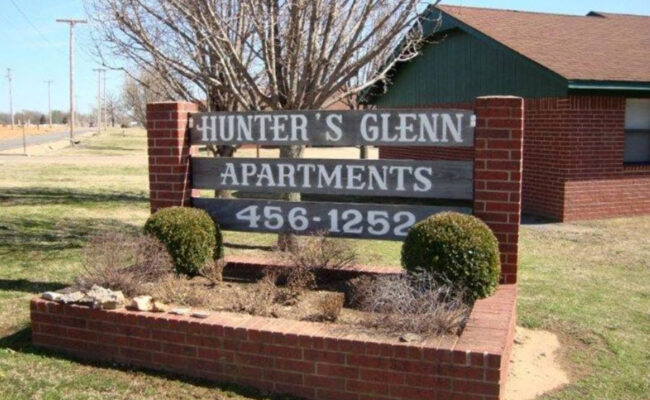Hunter’s_Glenn_Front_Sign_Web