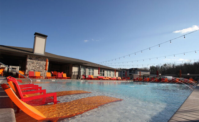Landmark_Pool_3_Web