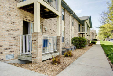 Sunset Woodland Apartments