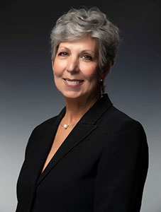Teresa Bruno : Senior Regional Property Manager